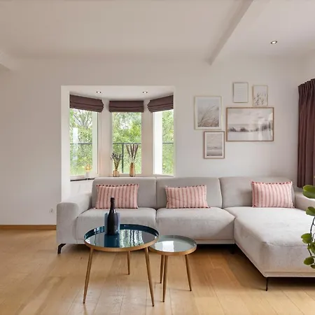 Premium Holidays - Les Cigognes At Sint Idesbald Holiday home *